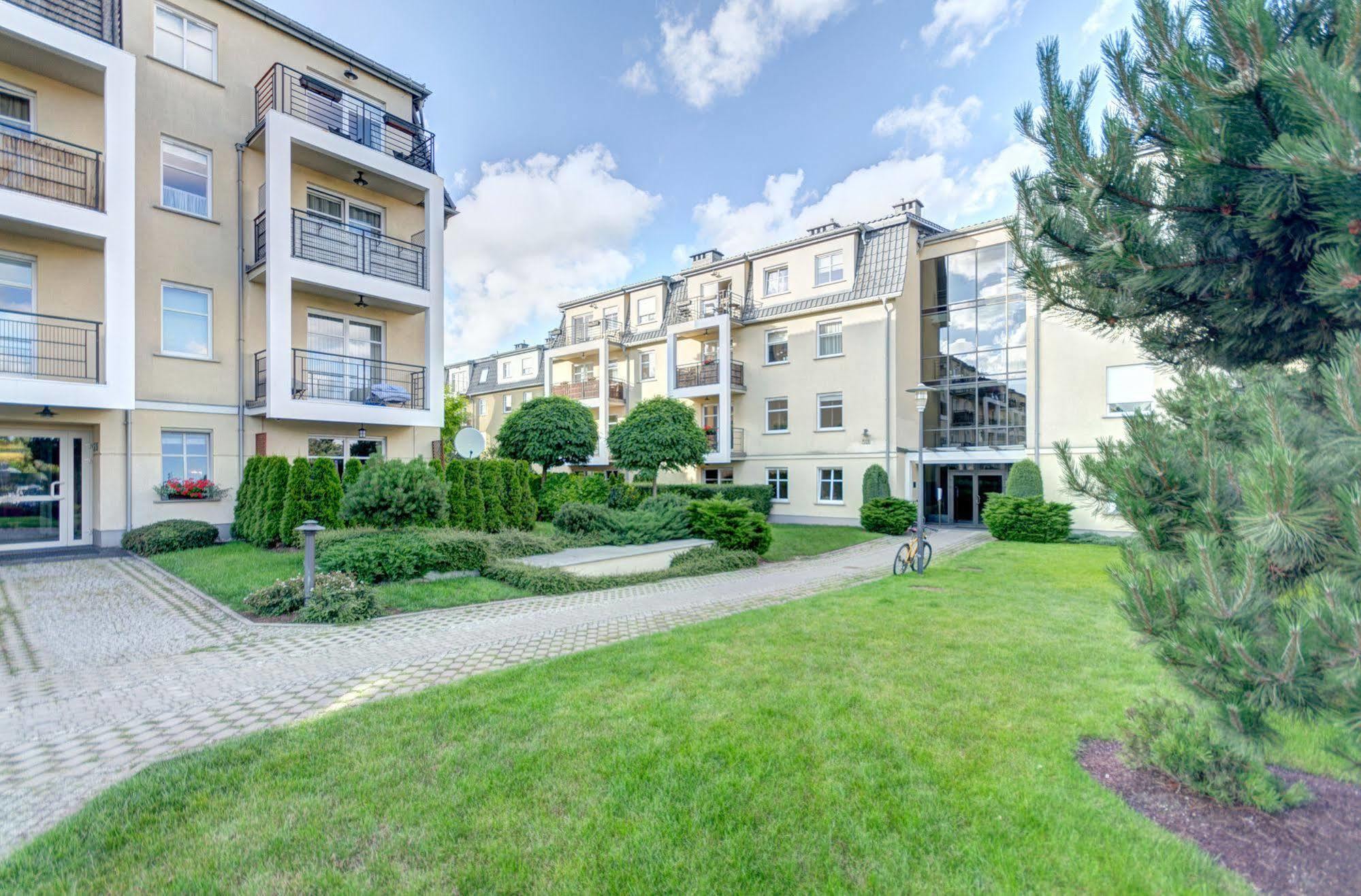 Dom & House - Apartments Parkur Sopot Eksteriør billede